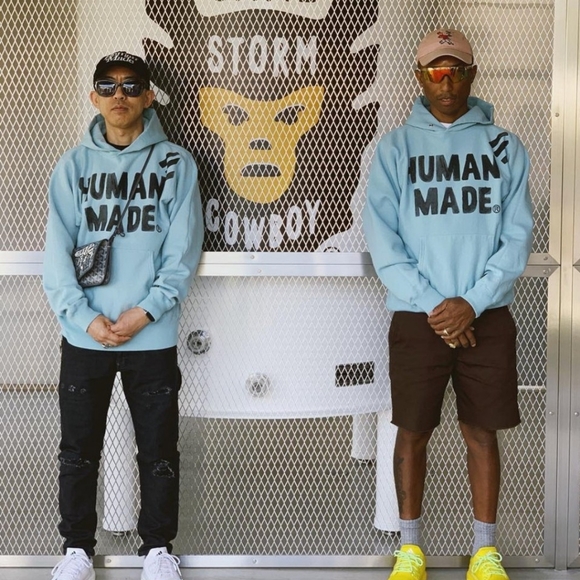 ADIDAS X HUMAN MADE UNOFCL (WHITE / GOLD) - Picture 16 of 16